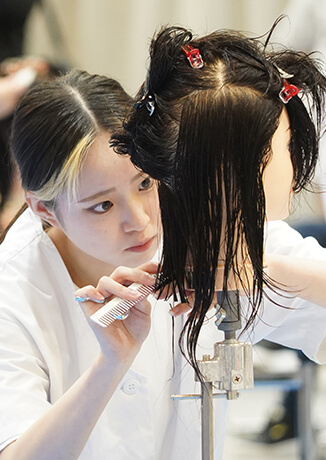 IBW美容専門学校